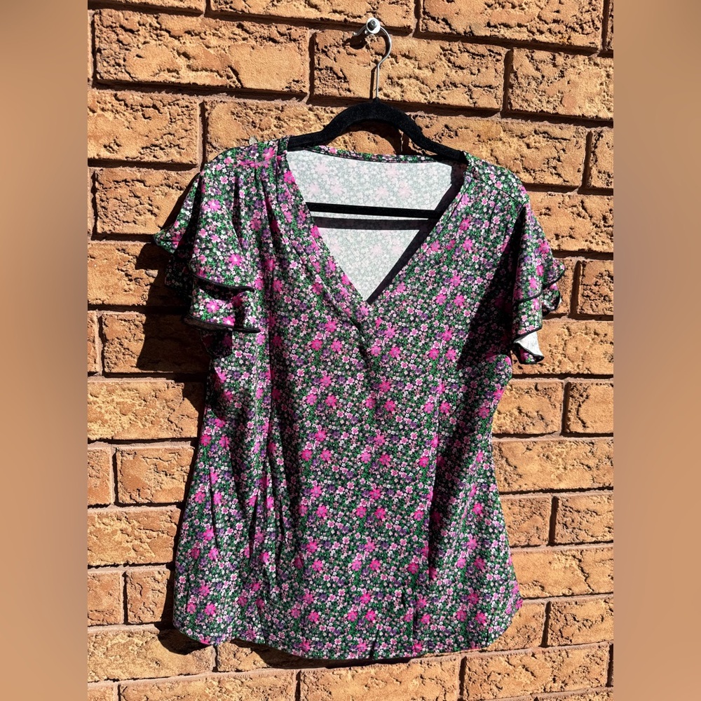 Floral V-Neck Flutter Sleeve Top - Pink on Green